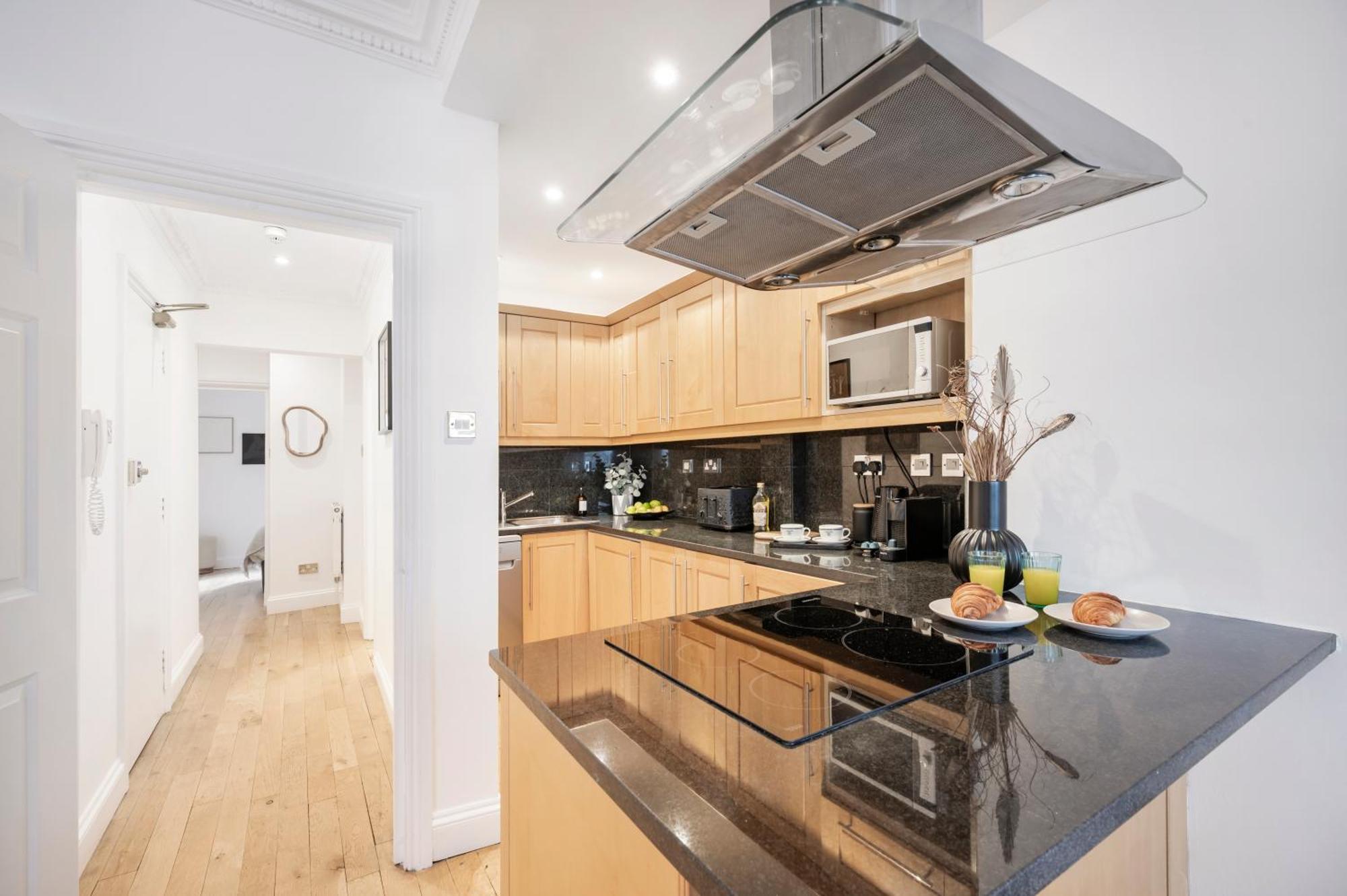2 Bedr, 3 Beds, 1 Bath Thames, Trafalgar Sq London Luaran gambar