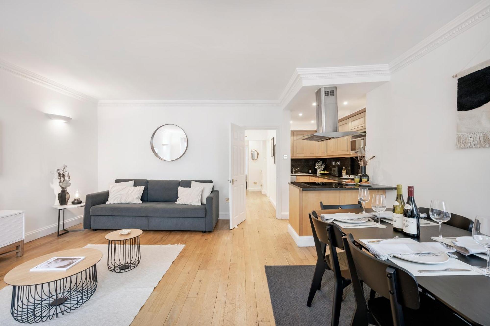 2 Bedr, 3 Beds, 1 Bath Thames, Trafalgar Sq London Luaran gambar