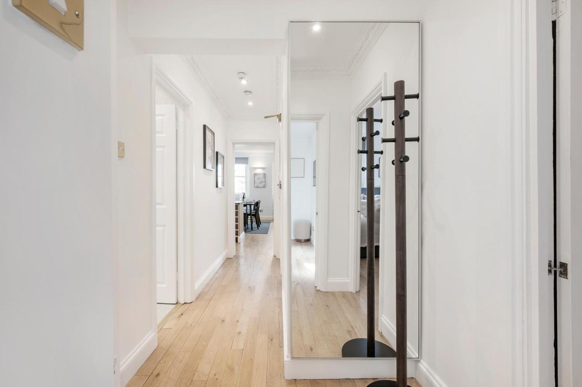 2 Bedr, 3 Beds, 1 Bath Thames, Trafalgar Sq London Luaran gambar